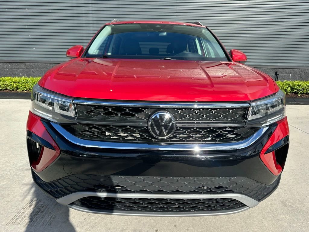 Used 2023 Volkswagen Taos SE image 8