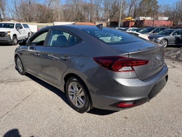Used 2020 Hyundai Elantra SEL image 3