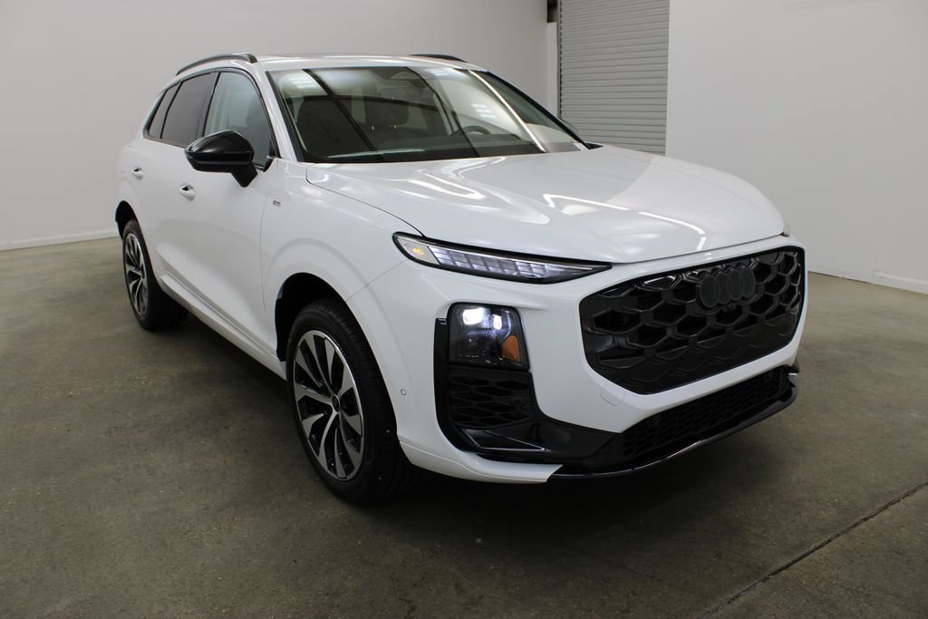New 2026 Audi Q3 quattro 2.0T AWD/4WD image 6