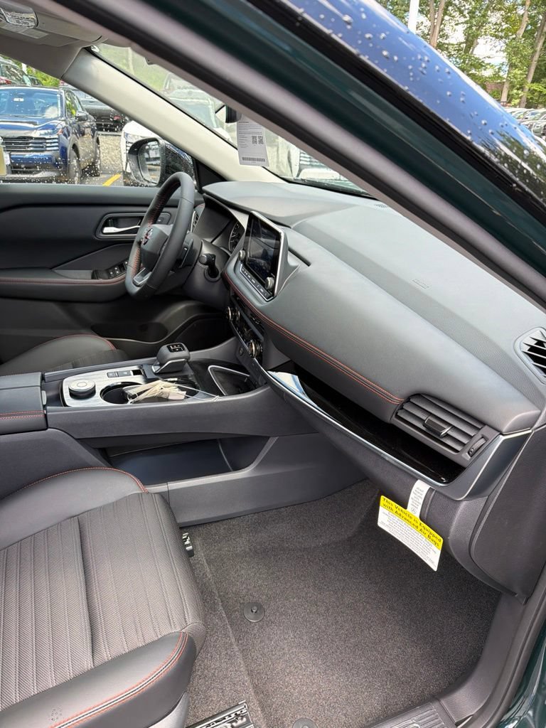 New 2026 Nissan Rogue SV w/ Rock Creek Premium Package AWD/4WD image 30