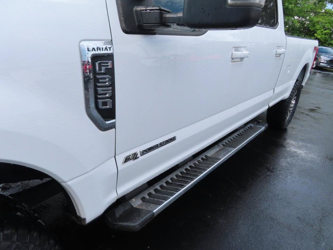 Used 2018 Ford F350 Lariat w/ Lariat Value Package AWD/4WD image 13