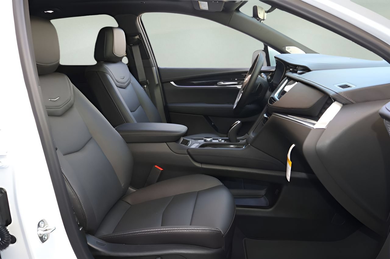 Certified 2026 Cadillac XT5 Premium Luxury FWD image 15