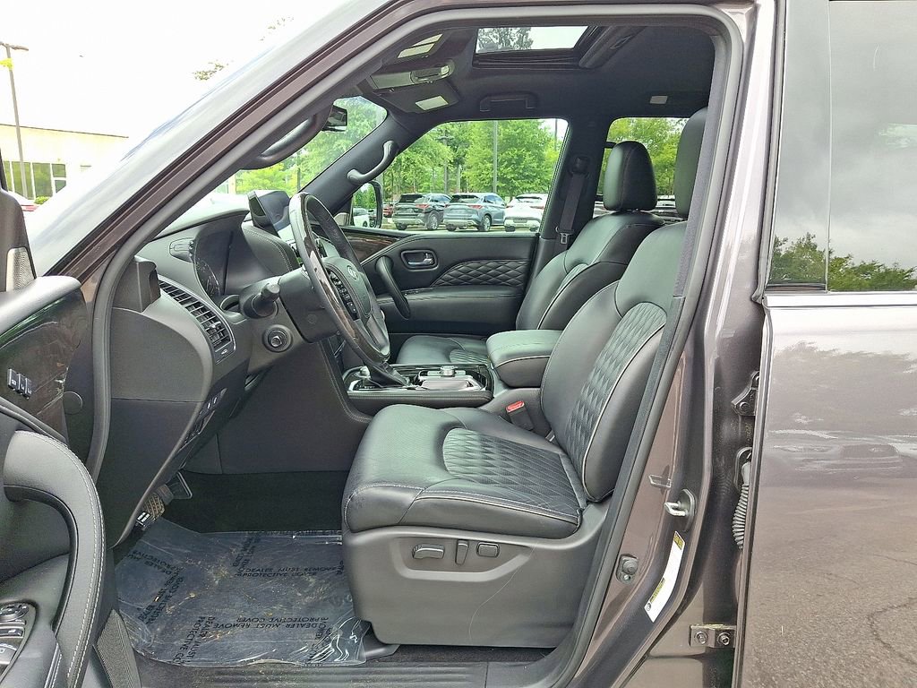 Used 2024 INFINITI QX80 Sensory image 15