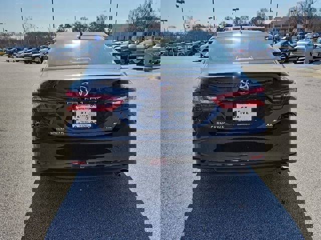 Used 2021 Toyota Camry XLE video 4