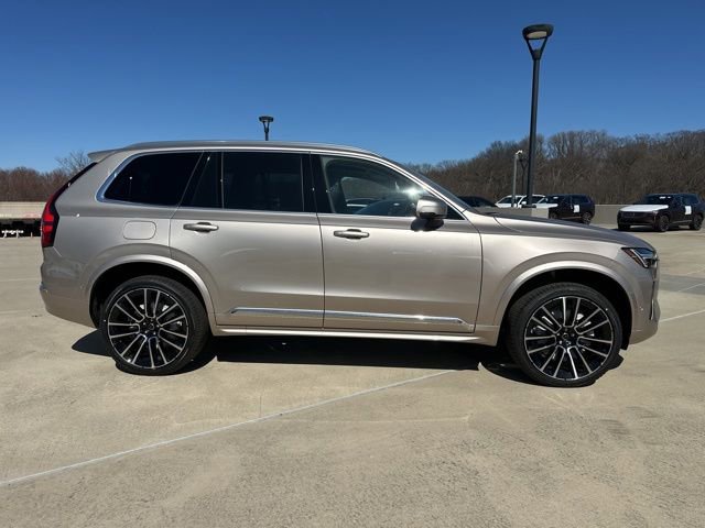 New 2026 Volvo XC90 B6 Plus w/ Protection Package Premier image 8