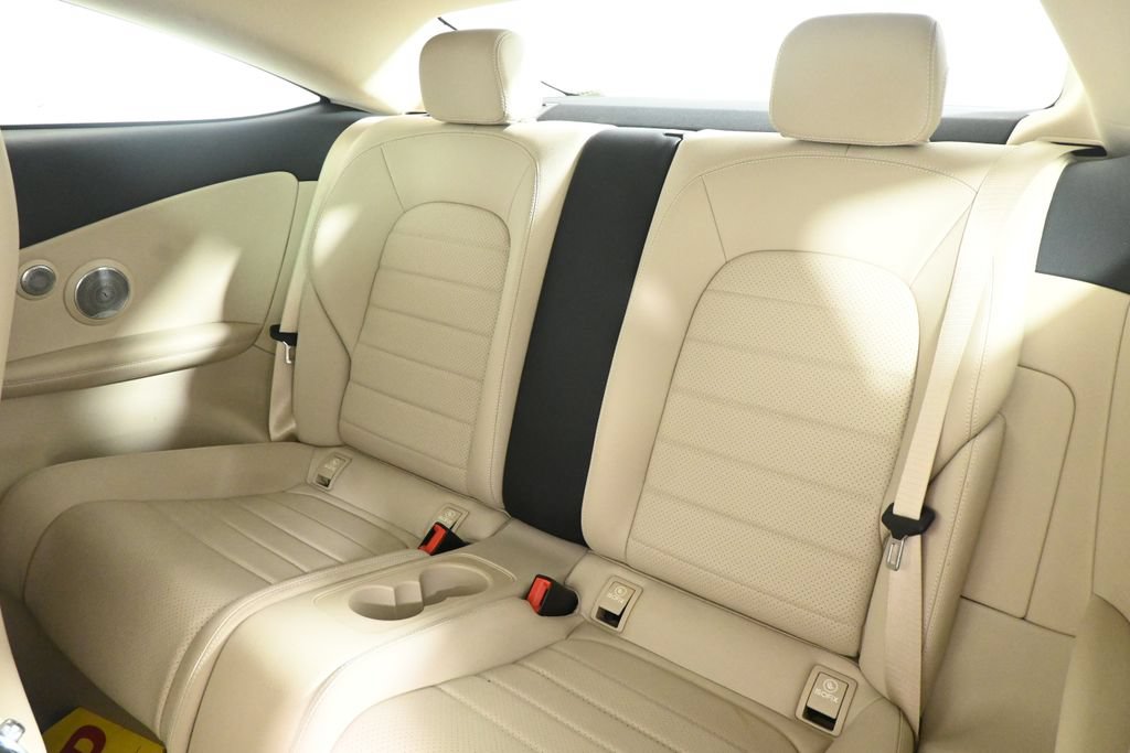 Certified 2017 Mercedes-Benz C 300 4MATIC Coupe image 4