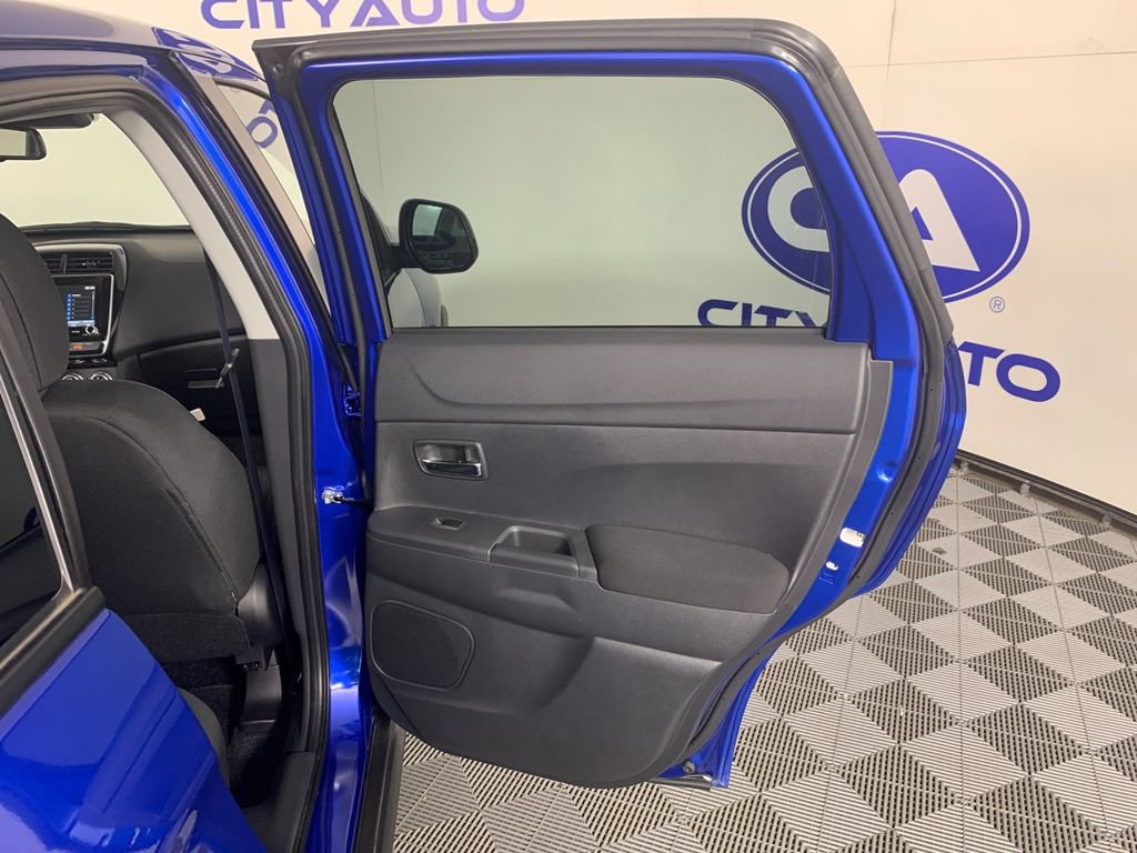 Used 2025 Mitsubishi Outlander Sport AWD image 33