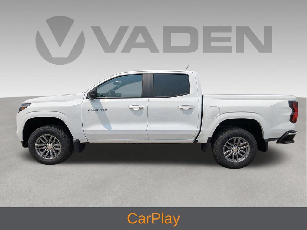 Used 2024 Chevrolet Colorado LT w/ LT Convenience Package II RWD image 3