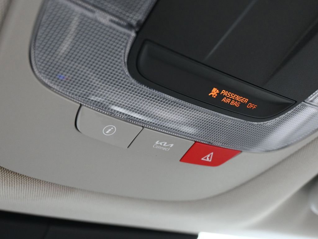 Used 2023 Kia Sportage EX image 27