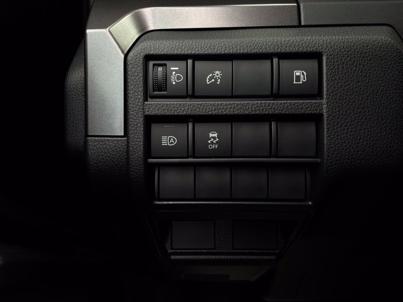 New 2026 Toyota 4Runner SR5 AWD/4WD image 22