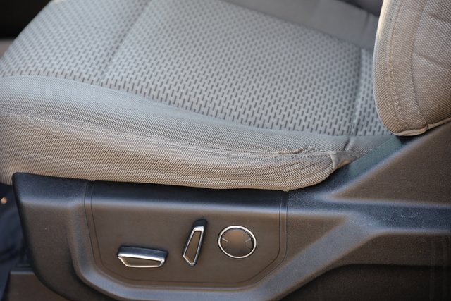 Used 2015 Ford F150 XLT w/ Equipment Group 302A Luxury image 16