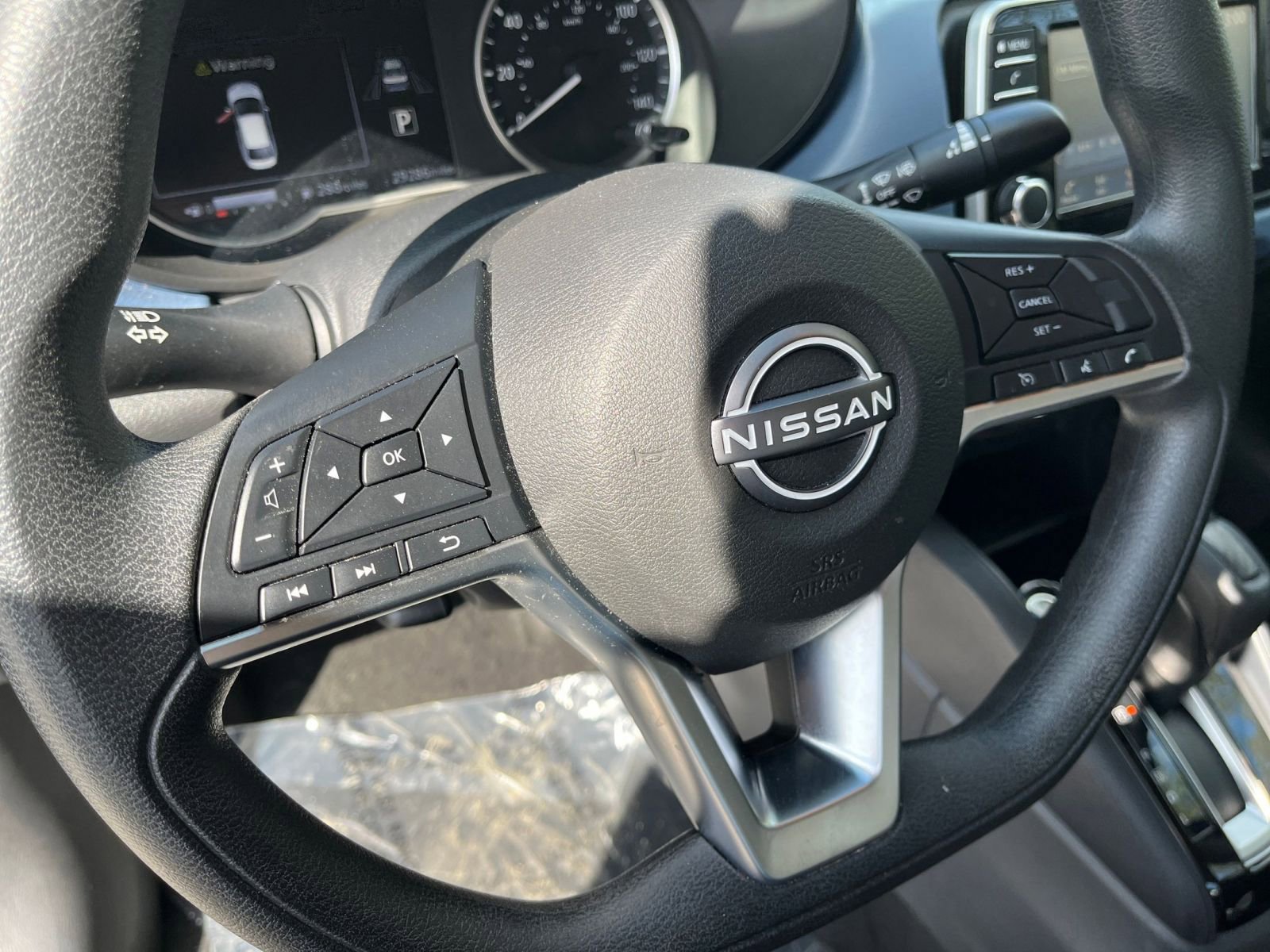 Used 2025 Nissan Versa SV image 24