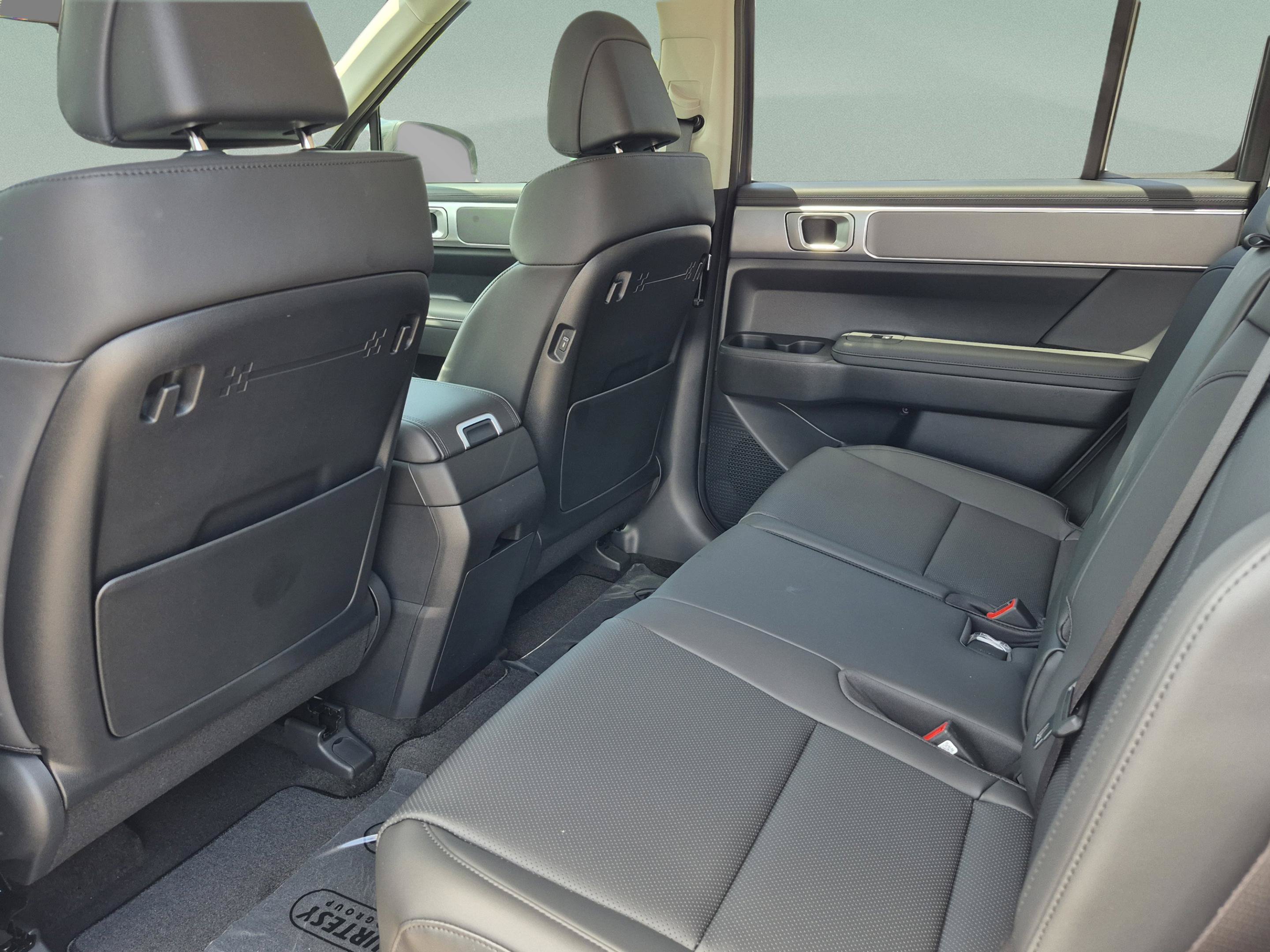 New 2026 Hyundai Santa Fe SEL FWD image 18