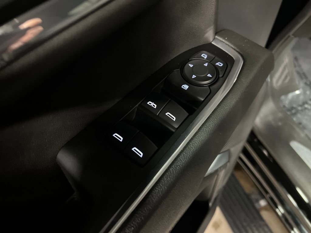 Certified 2024 GMC Sierra 1500 Elevation image 16