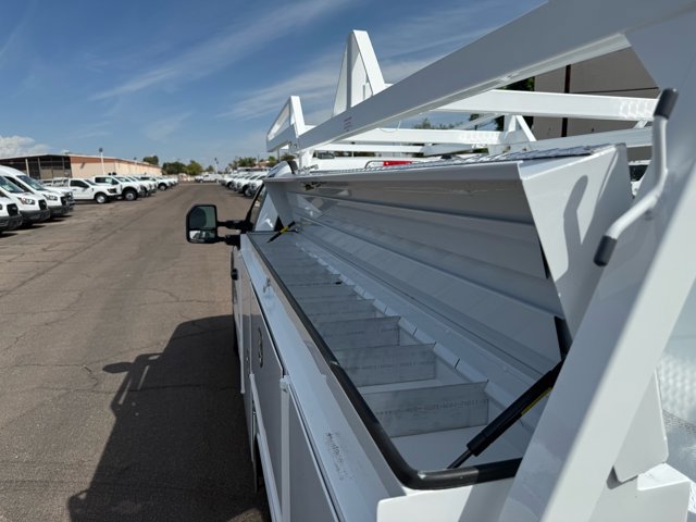 New 2026 Ford F250 XL w/ XL Chrome Package image 16