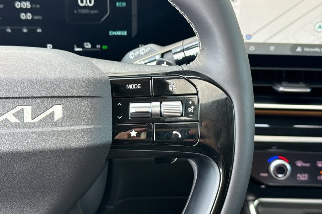 New 2027 Kia Carnival SX Prestige FWD image 31