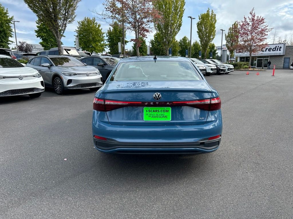 Used 2025 Volkswagen Jetta SE FWD image 6