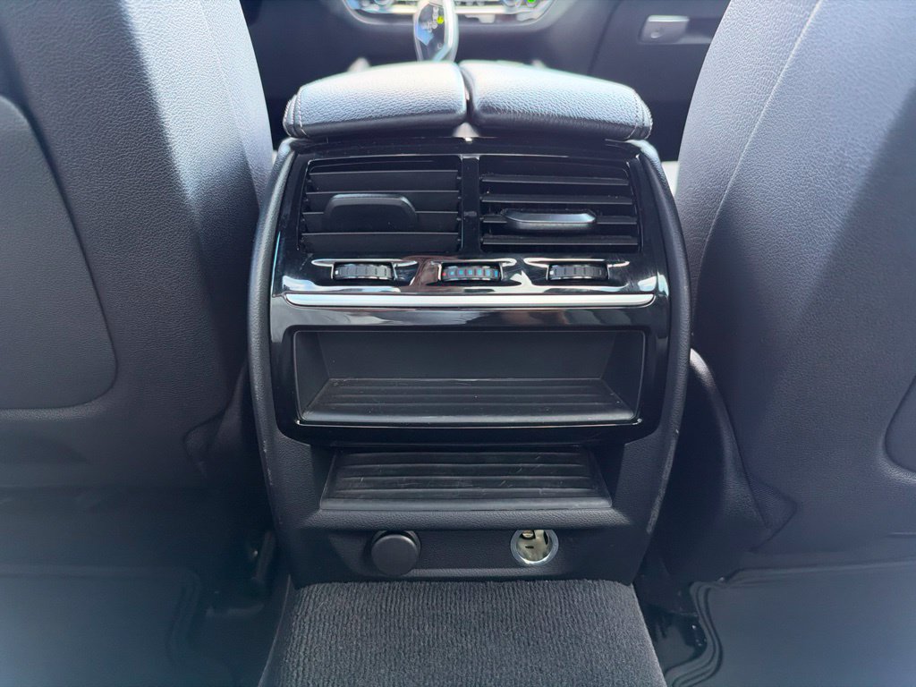 Used 2019 BMW 530i w/ Convenience Package RWD image 22