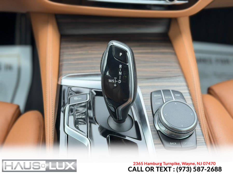 Used 2018 BMW 540i xDrive image 32