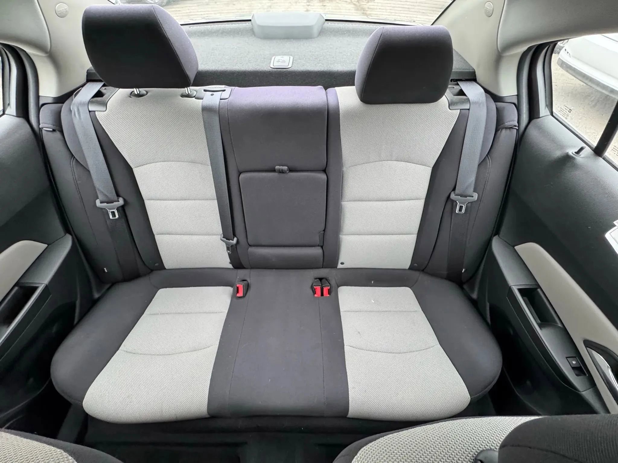 Used 2014 Chevrolet Cruze LS image 14