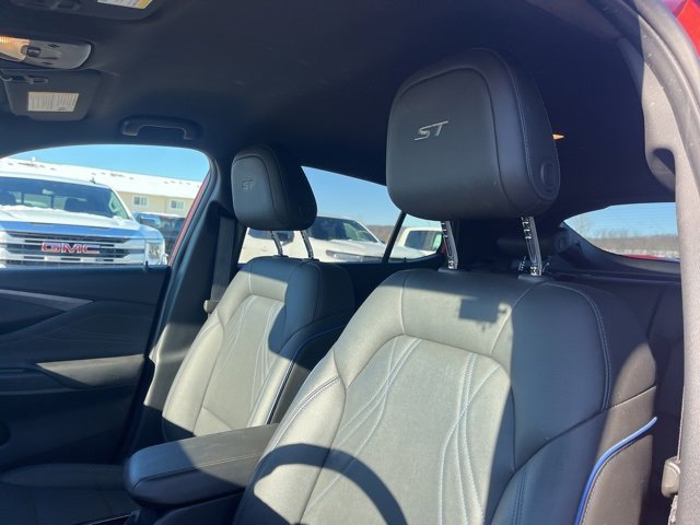 Used 2024 Buick Envista Sport Touring w/ Convenience I Package image 15