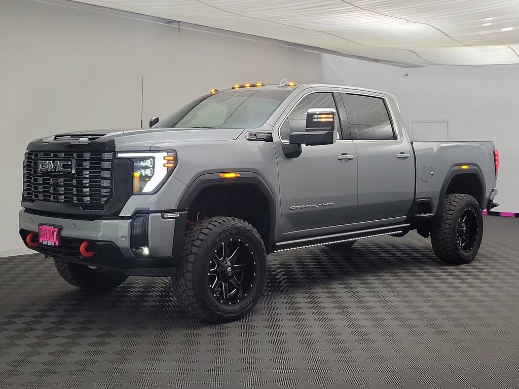 Used 2025 GMC Sierra 2500 Denali Ultimate w/ Snow Plow Prep/Camper Package image 1