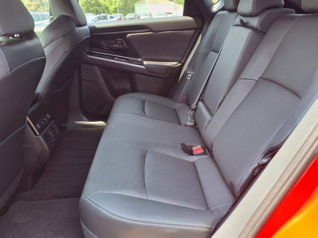 Used 2023 Toyota bZ4X AWD image 10