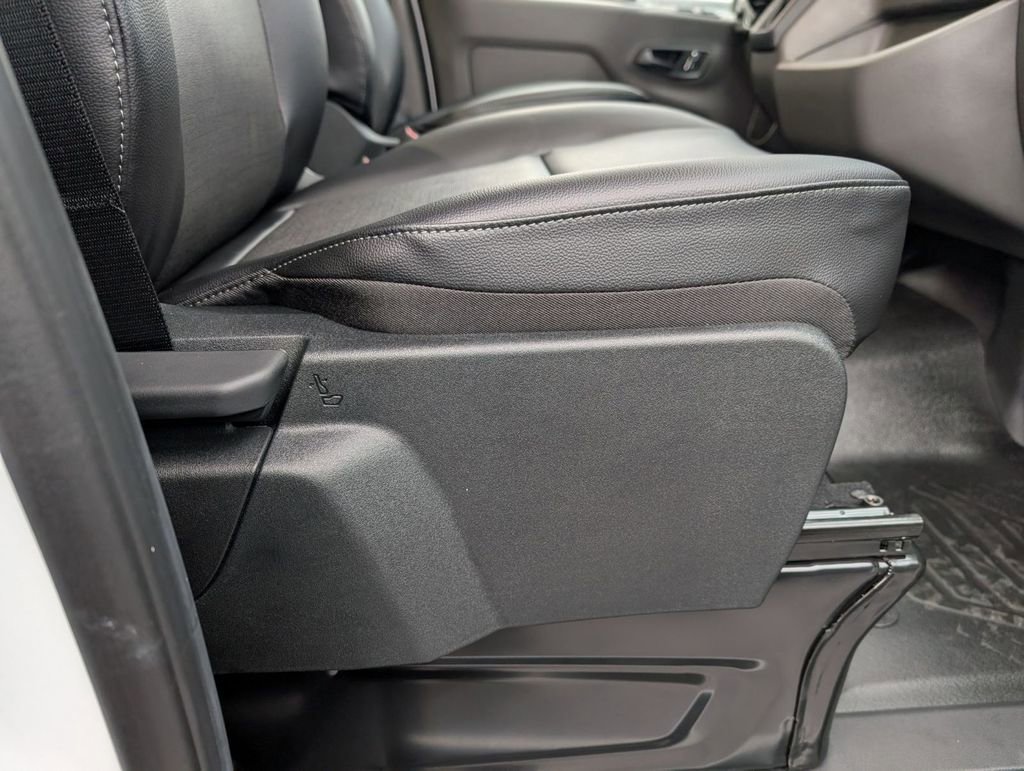 New 2026 Ford Transit 250 148 Medium Roof w/ Load Area Protection Package image 36