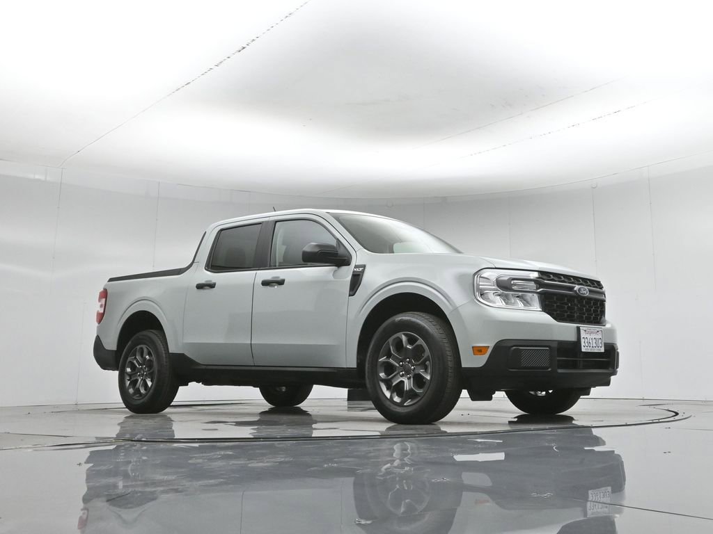 Used 2023 Ford Maverick XLT w/ Equipment Group 300A Standard image 3