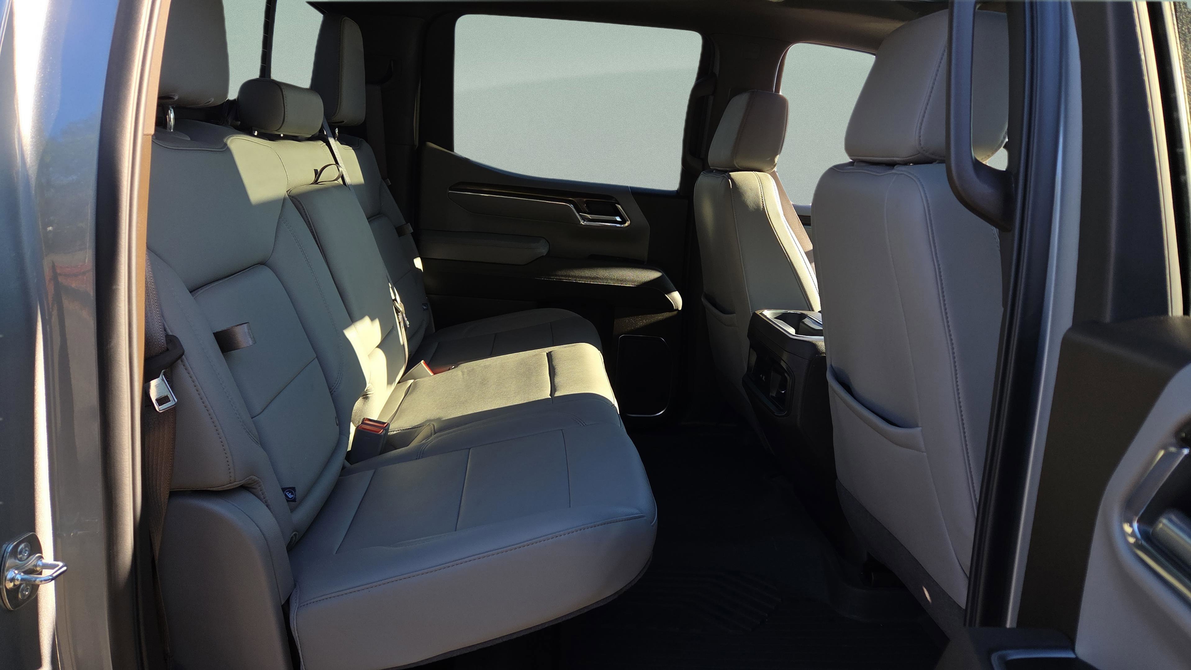 Used 2026 Chevrolet Silverado 1500 LT Trail Boss w/ Safety Package image 17