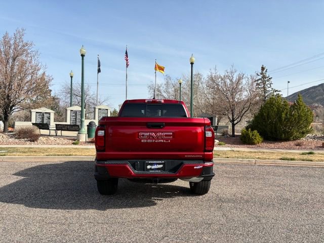 Used 2025 GMC Canyon Denali image 7