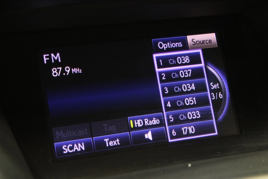 Used 2013 Lexus RX 350 FWD image 2