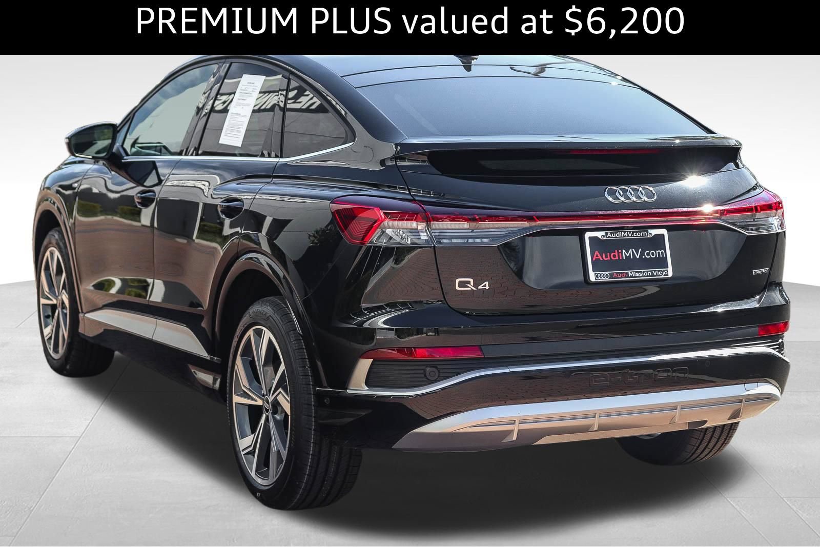 Certified 2023 Audi Q4 e-tron Premium Plus w/ Premium Plus AWD/4WD image 3