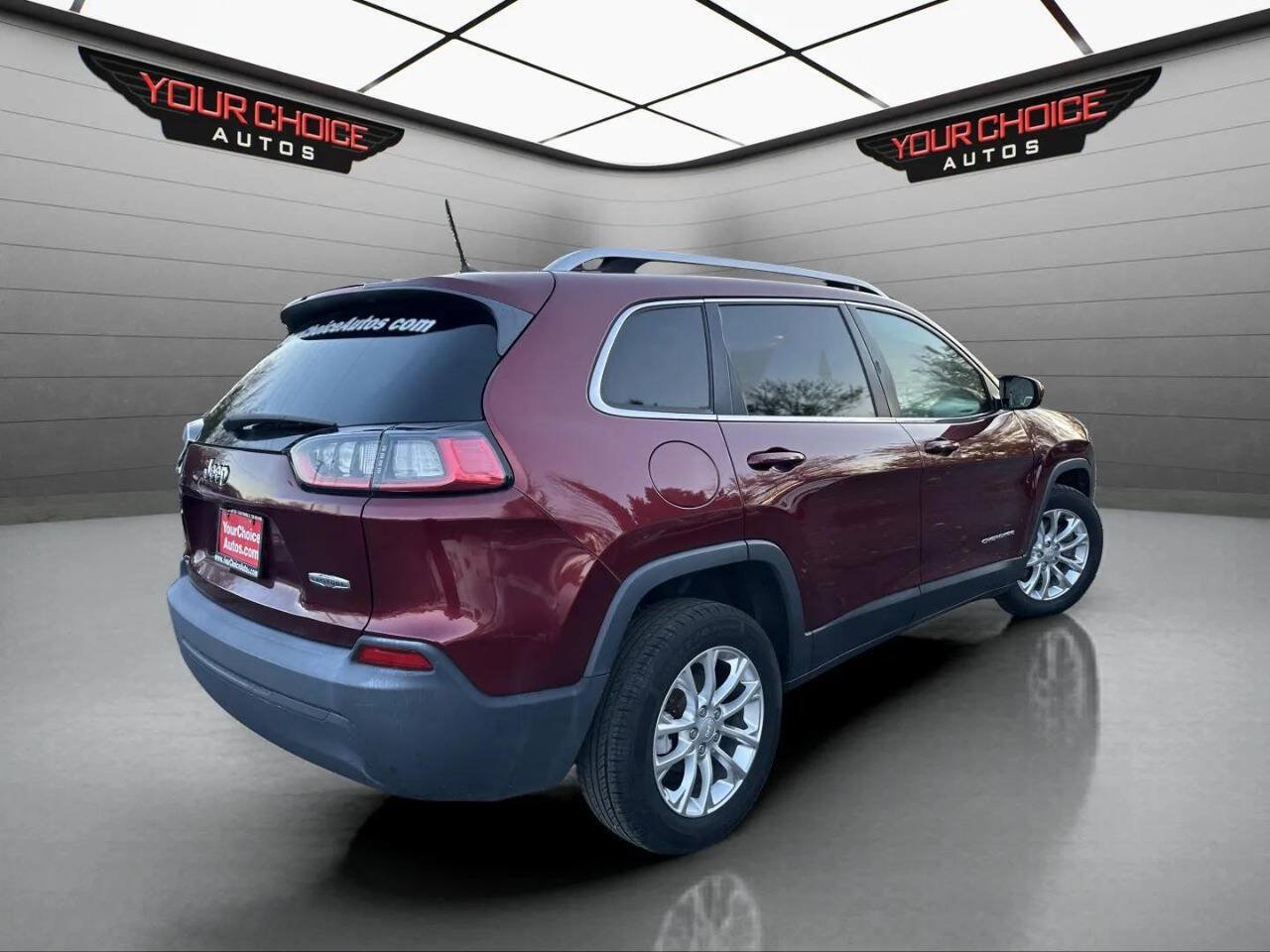 Used 2019 Jeep Cherokee Latitude w/ Popular Appearance Group FWD image 5