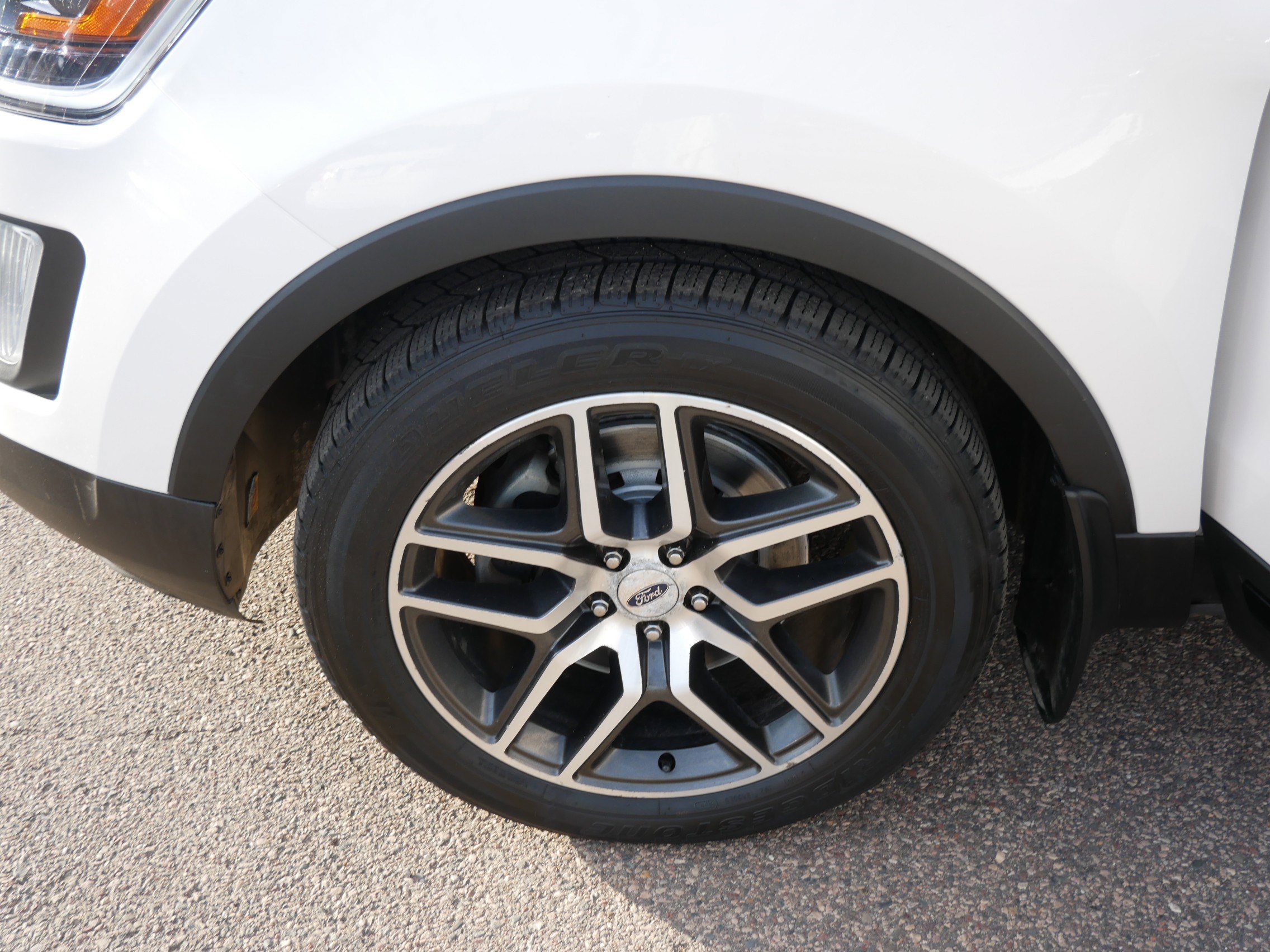 Certified 2017 Ford Explorer Sport w/ Equipment Group 401A image 16