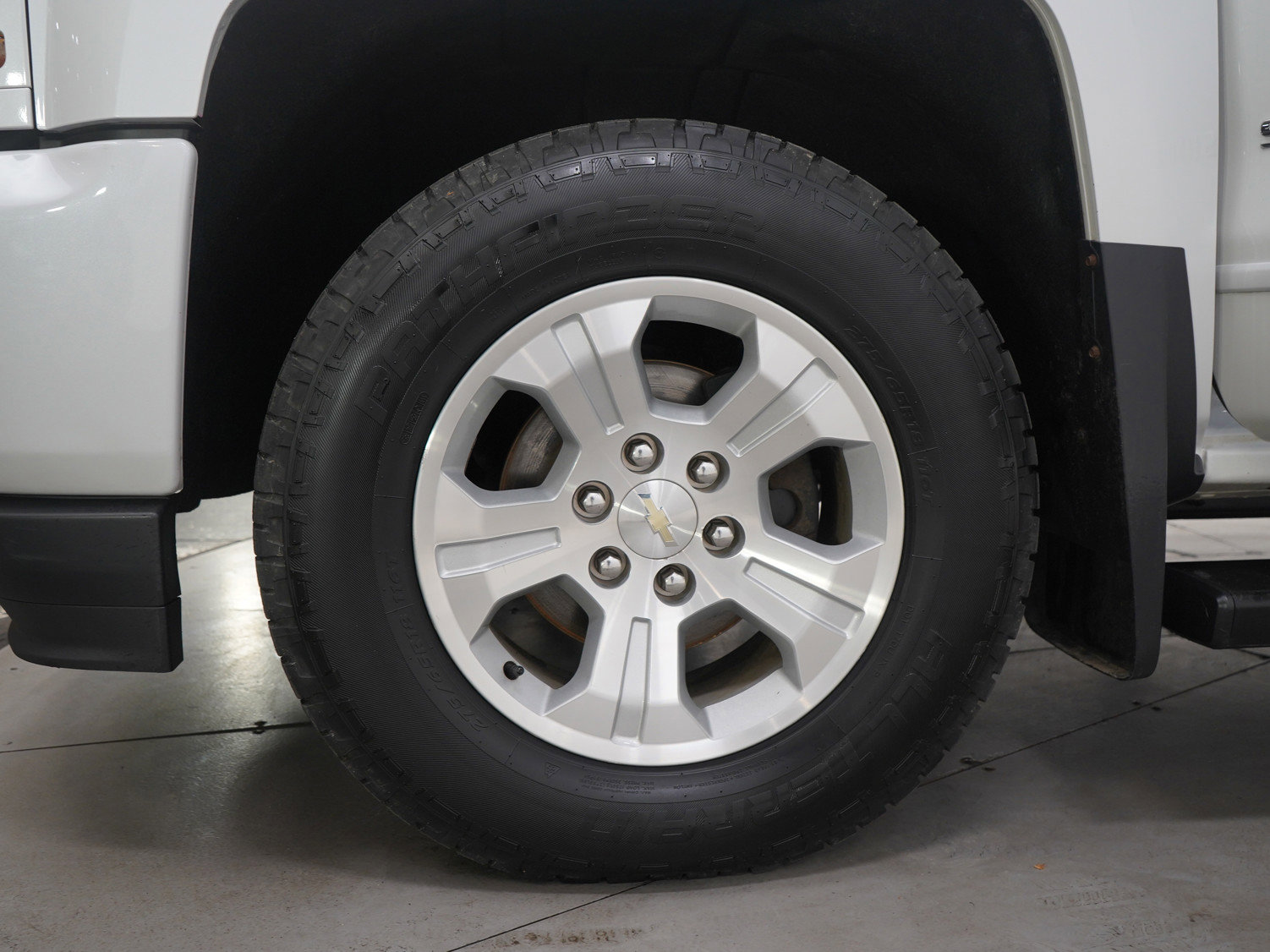 Used 2017 Chevrolet Silverado 1500 LT w/ All Star Edition image 28