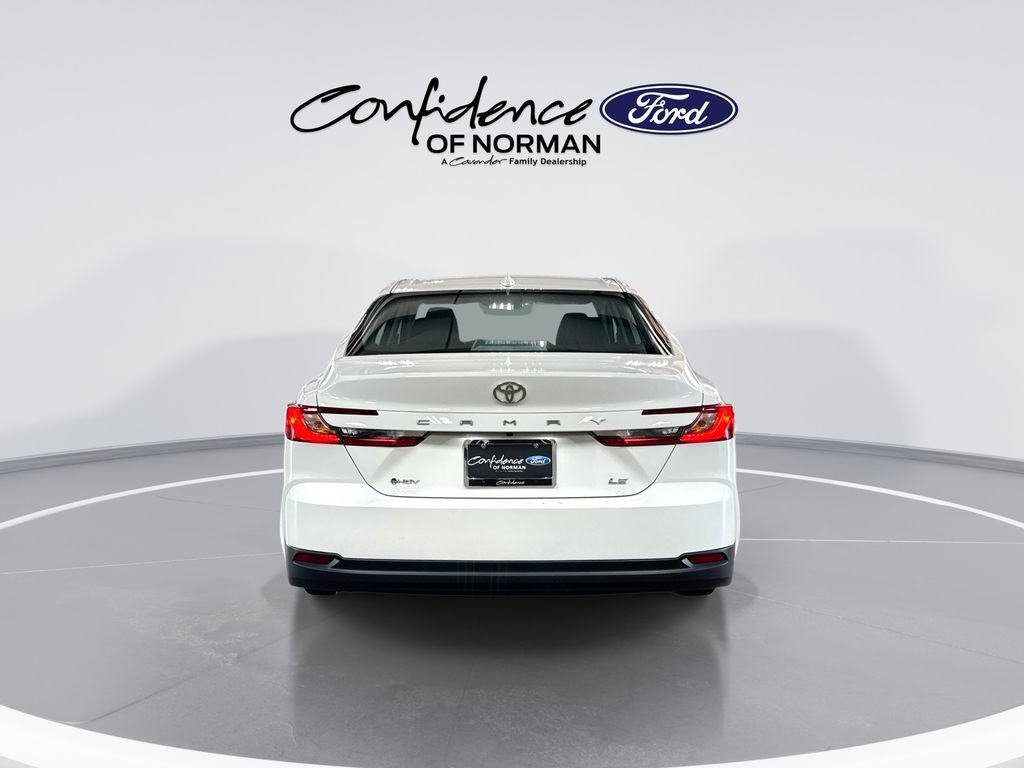 Used 2025 Toyota Camry LE FWD image 7