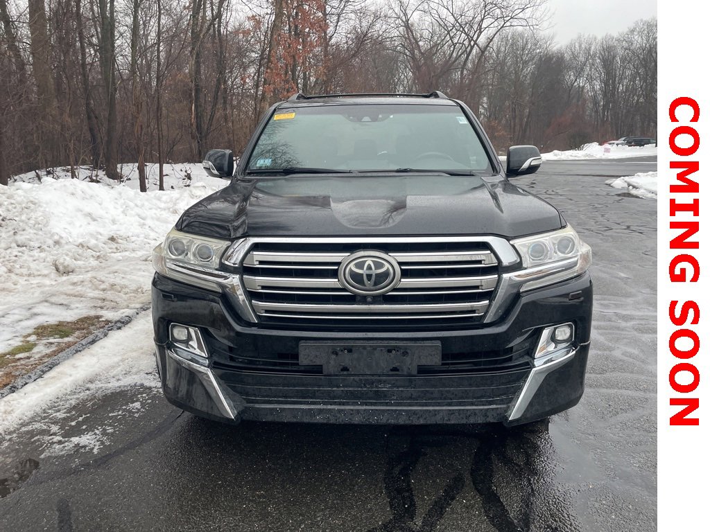 Used 2017 Toyota Land Cruiser image 2