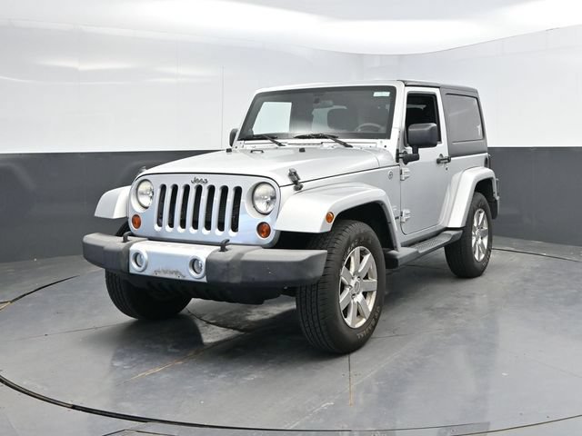 Used 2012 Jeep Wrangler Sahara AWD/4WD image 6
