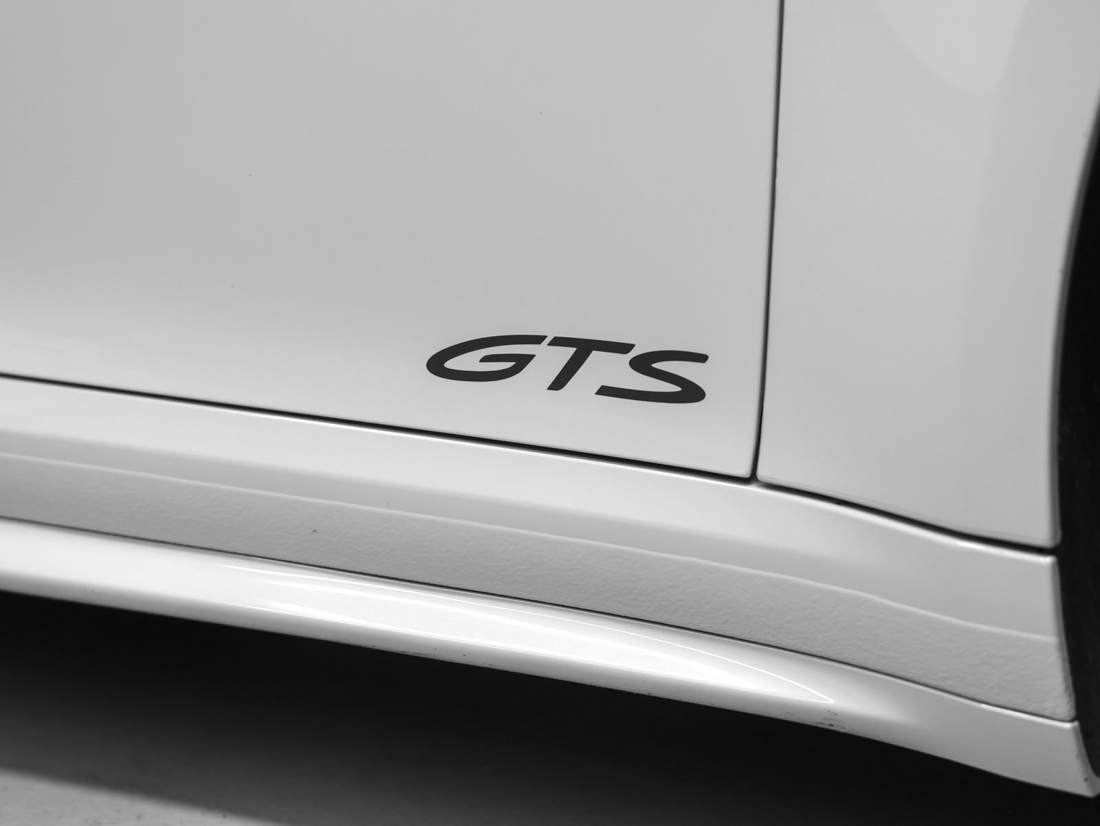 Certified 2023 Porsche 911 Carrera GTS RWD image 16