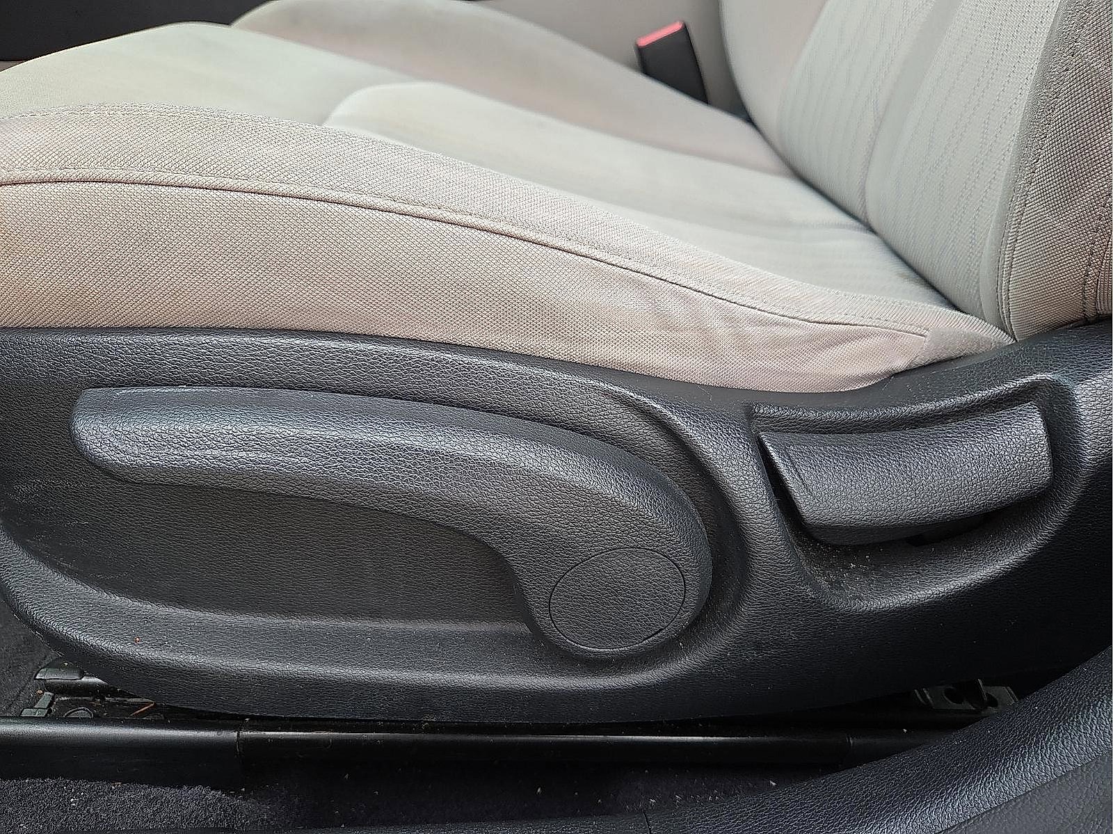 Used 2016 Hyundai Sonata SE image 15