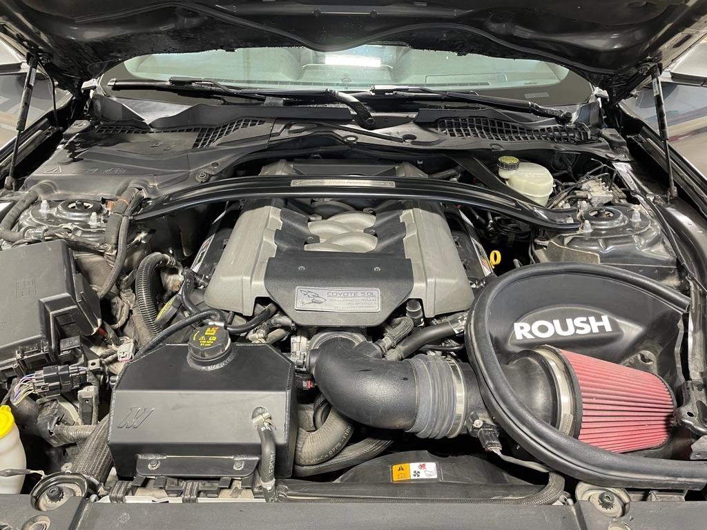 Used 2015 Ford Mustang GT Premium image 33