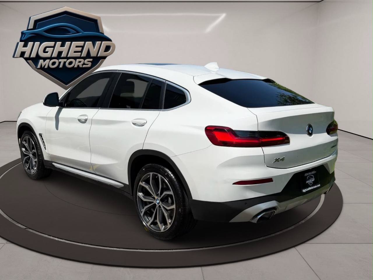 Used 2022 BMW X4 xDrive30i w/ Convenience Package AWD/4WD image 4