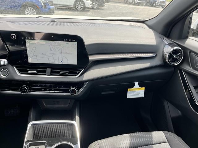 New 2026 Chevrolet Equinox LT w/ Safety and Technology Package FWD image 11