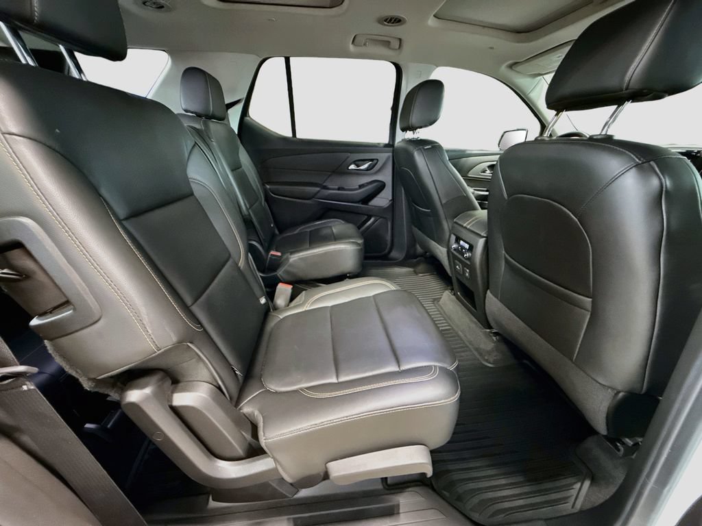 Used 2019 Chevrolet Traverse RS AWD/4WD image 31