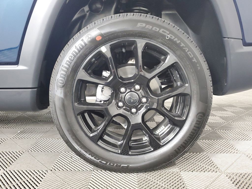 New 2026 Jeep Compass Latitude image 28