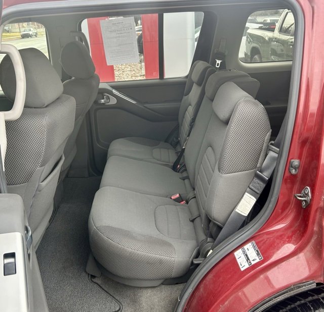 Used 2008 Nissan Pathfinder S image 8