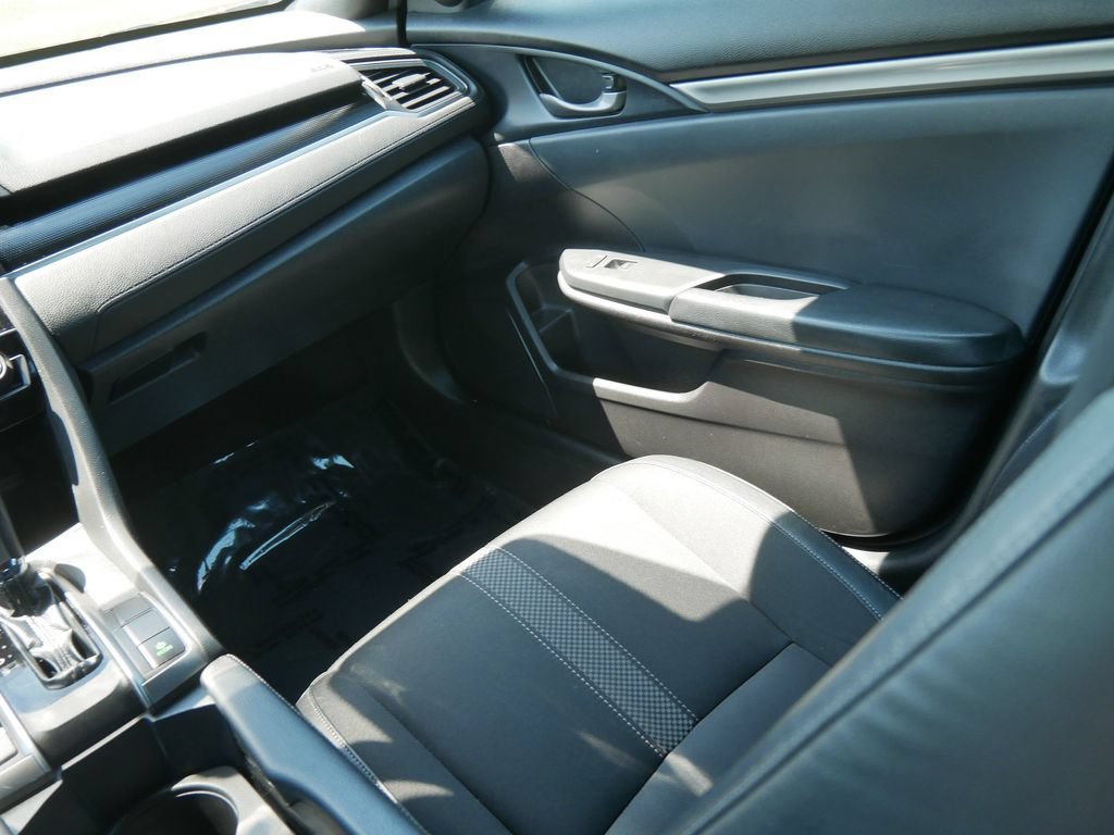Used 2021 Honda Civic Sport image 16