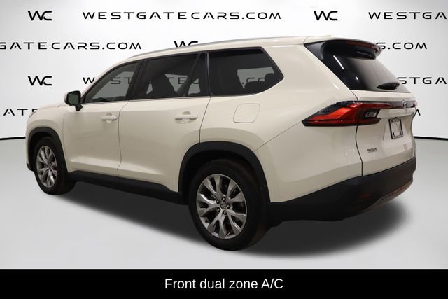 Used 2024 Toyota Grand Highlander FWD image 5