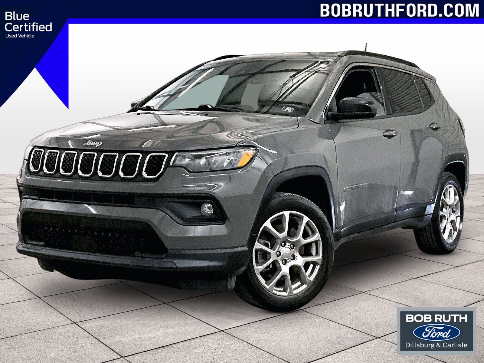 Used 2023 Jeep Compass Latitude AWD/4WD image 1